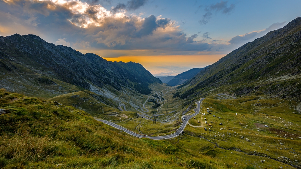 24 Fun Facts About Romania For An Epic Road Trip 2 A panoramic view of Transfăgărășan Road in Romania
