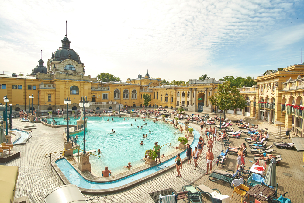 Thermal springs in the center of Budapest