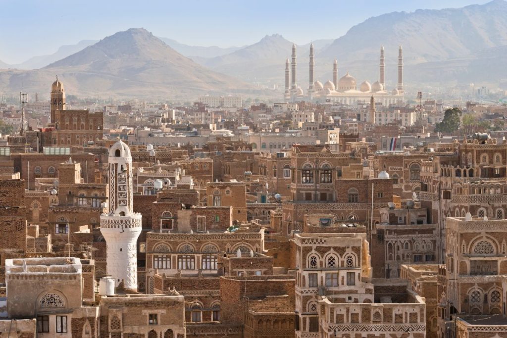17 Fun Facts About Yemen For The Most Daring Adventurers 2 Yemen buildings